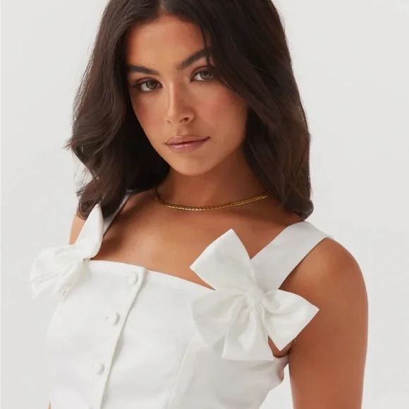 NWT PEPPERMAYO- Brielle Bow Satin Mini Dress - White size 8 - Picture 5 of 8